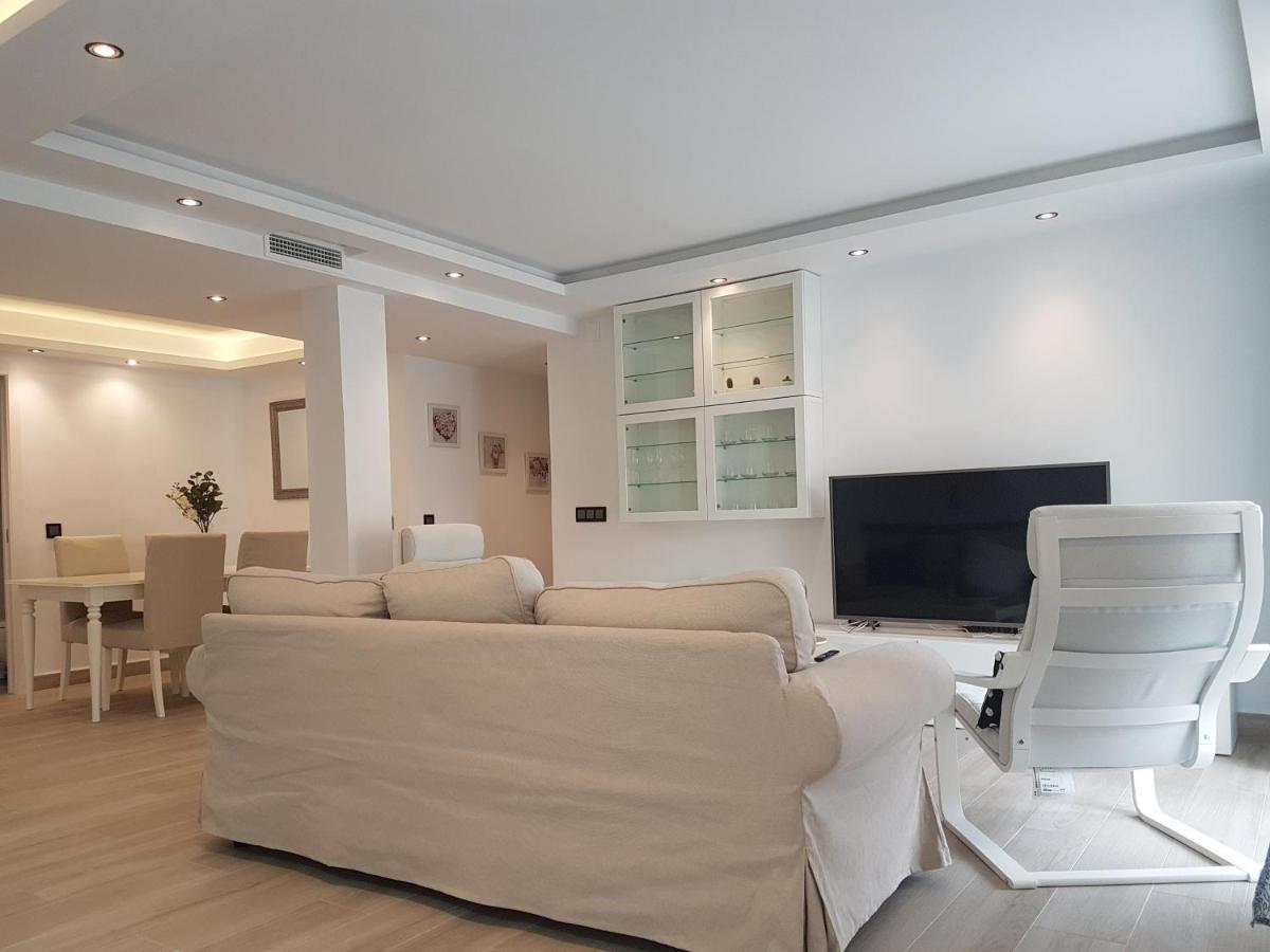 Pepes Home 3 Habitaciones & Parking Gratis Торемолинос Екстериор снимка