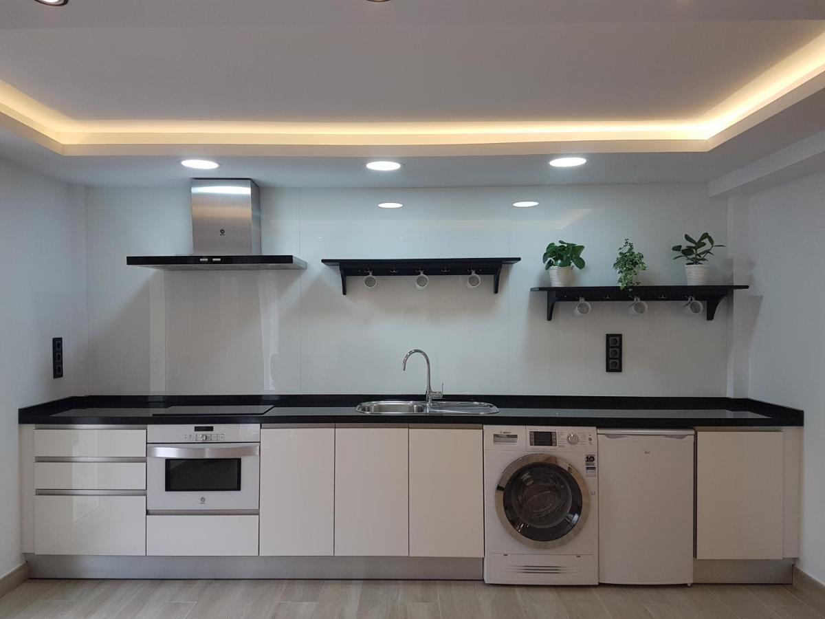 Pepes Home 3 Habitaciones & Parking Gratis Торемолинос Екстериор снимка